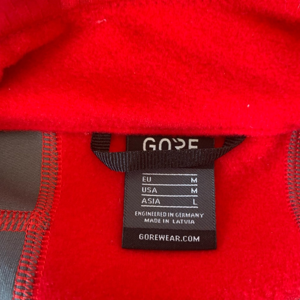 GORE X7 Partial GORE-TEX INFINIUM Jacket - Picture 3 of 4